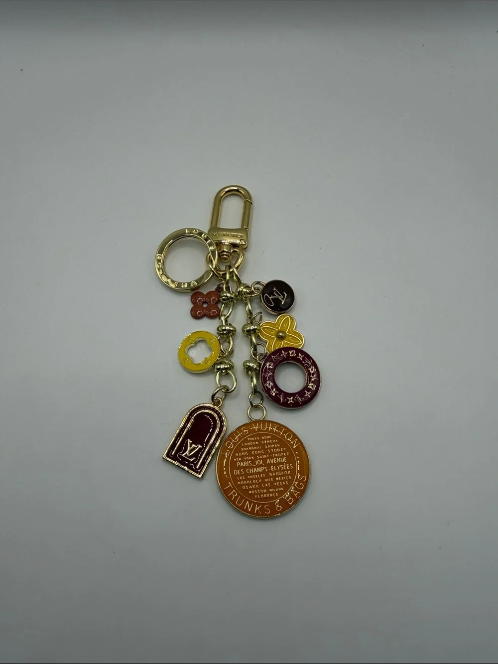 1425. Gold Tone Multicolor Enamel Charm Keychain